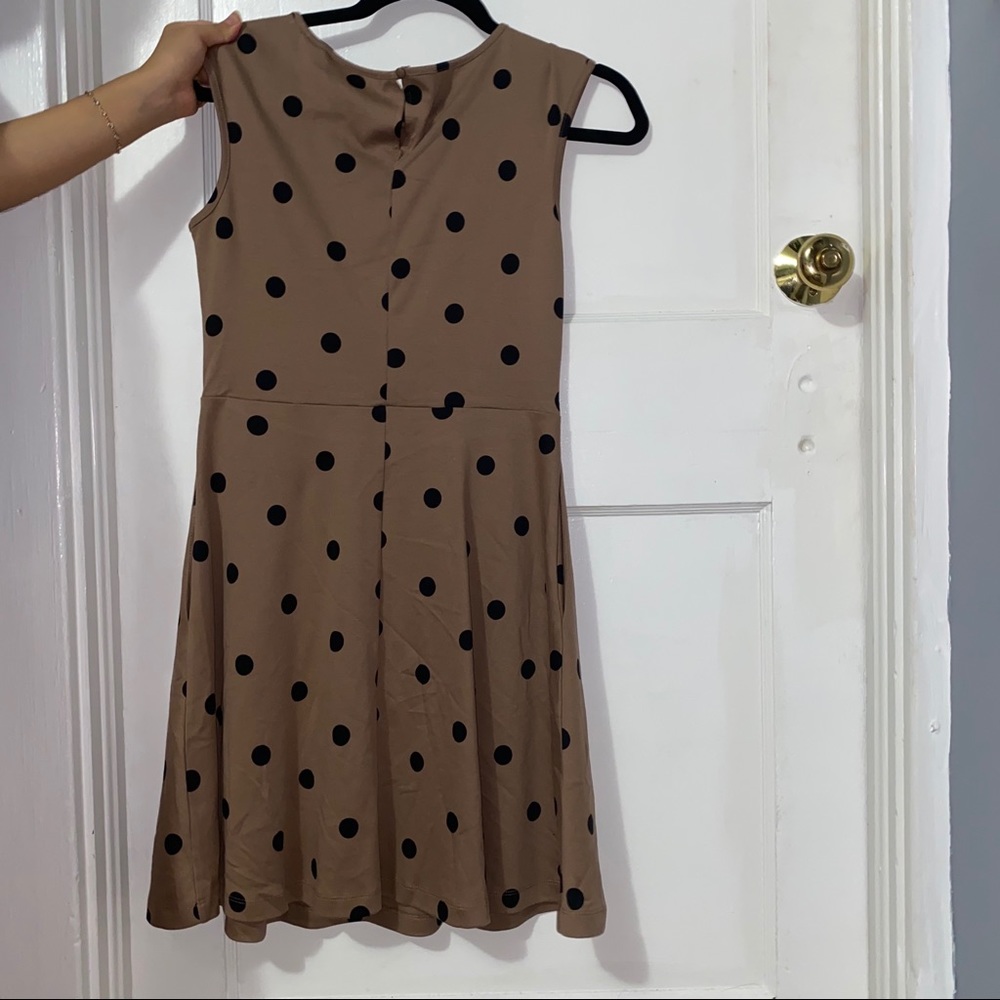 Dress - Picture 4 of 4